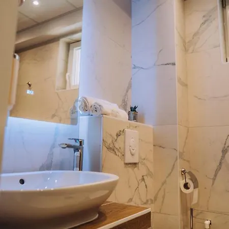 Bellissimo Apartment